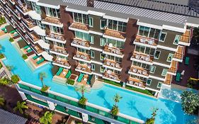 Phuket Andakira Hotel